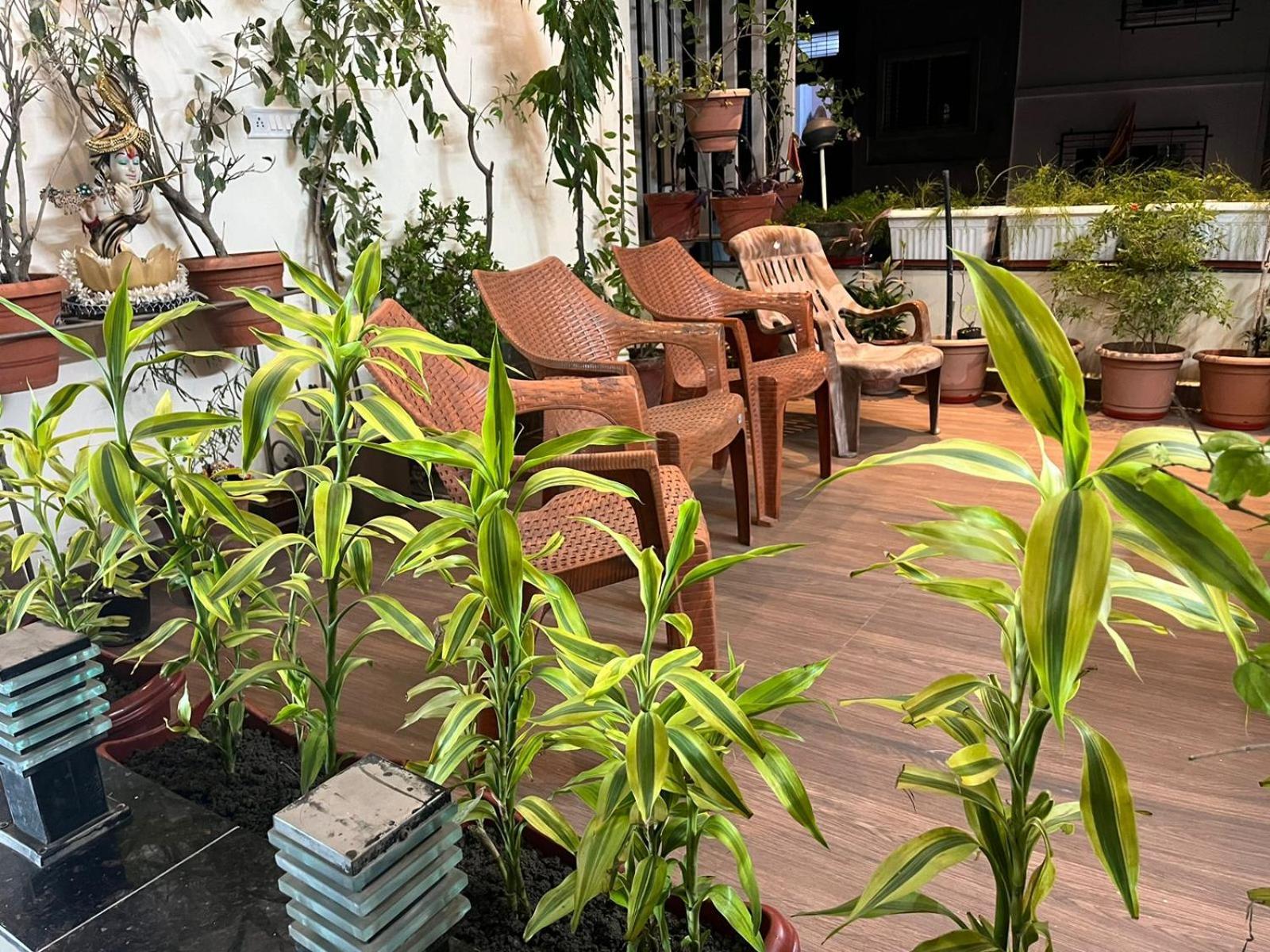 Hotel Shivashray Luxury Stays & Inn Удджайн Экстерьер фото