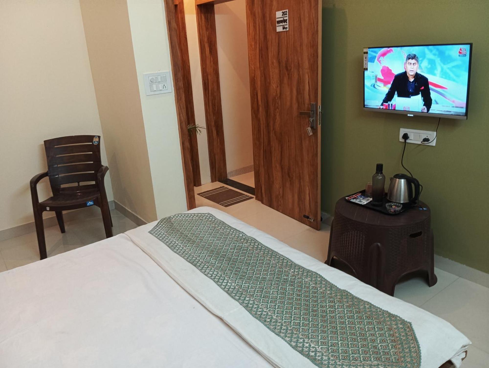 Hotel Shivashray Luxury Stays & Inn Удджайн Номер фото
